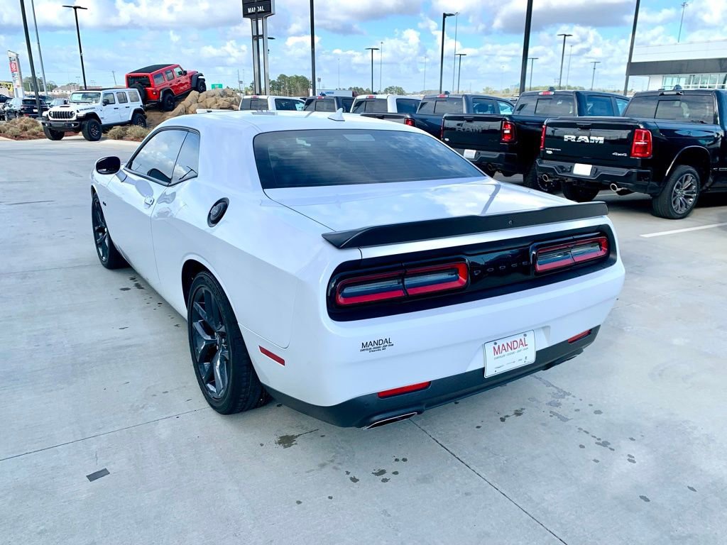 Used 2023 Dodge Challenger R/T w/ Blacktop Package image 7