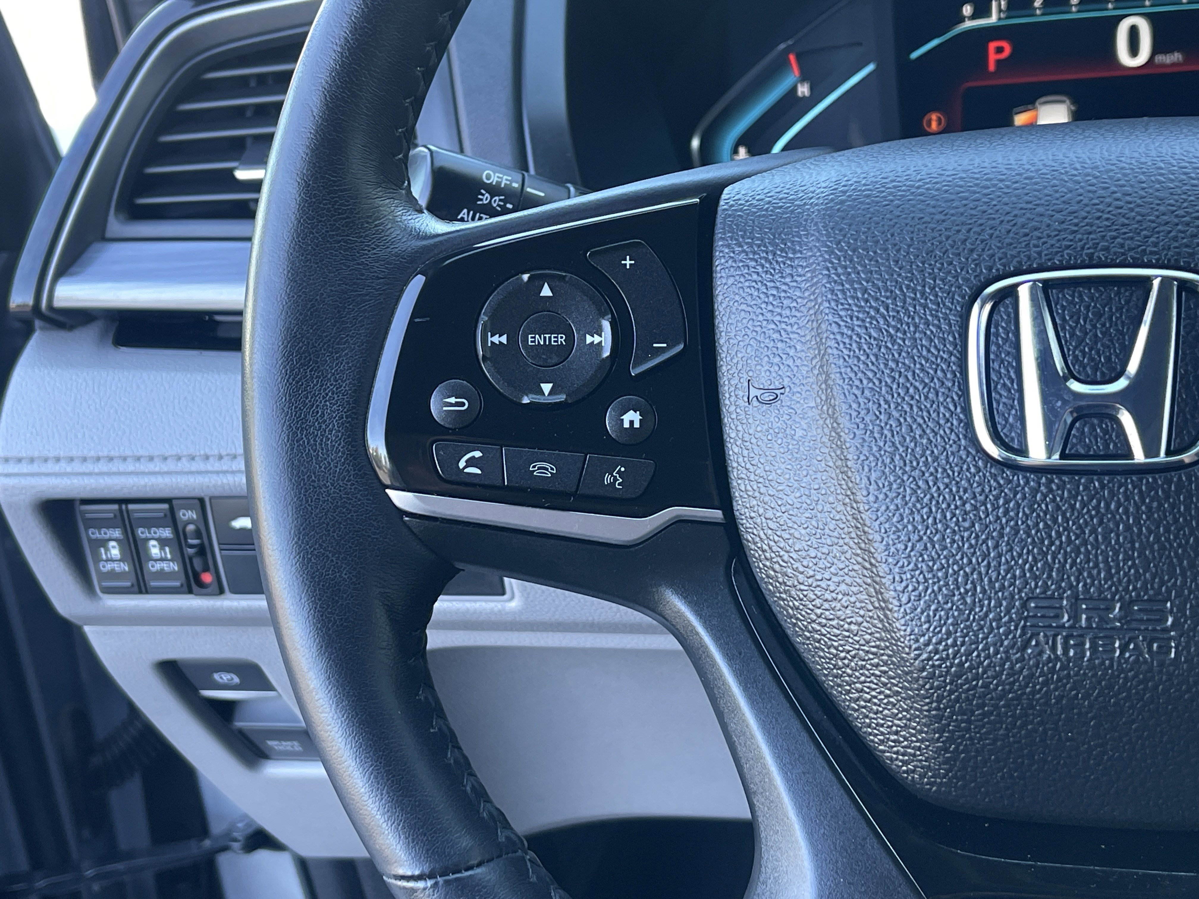 Certified 2023 Honda Odyssey Elite image 18