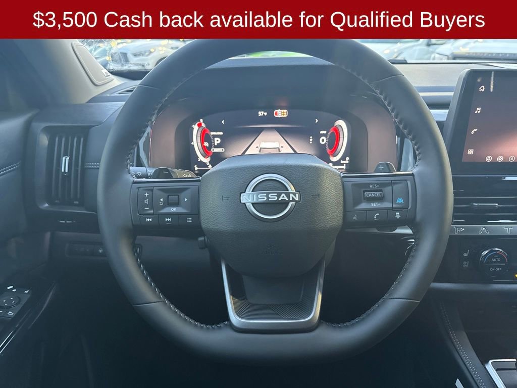 New 2026 Nissan Pathfinder Platinum AWD/4WD image 15
