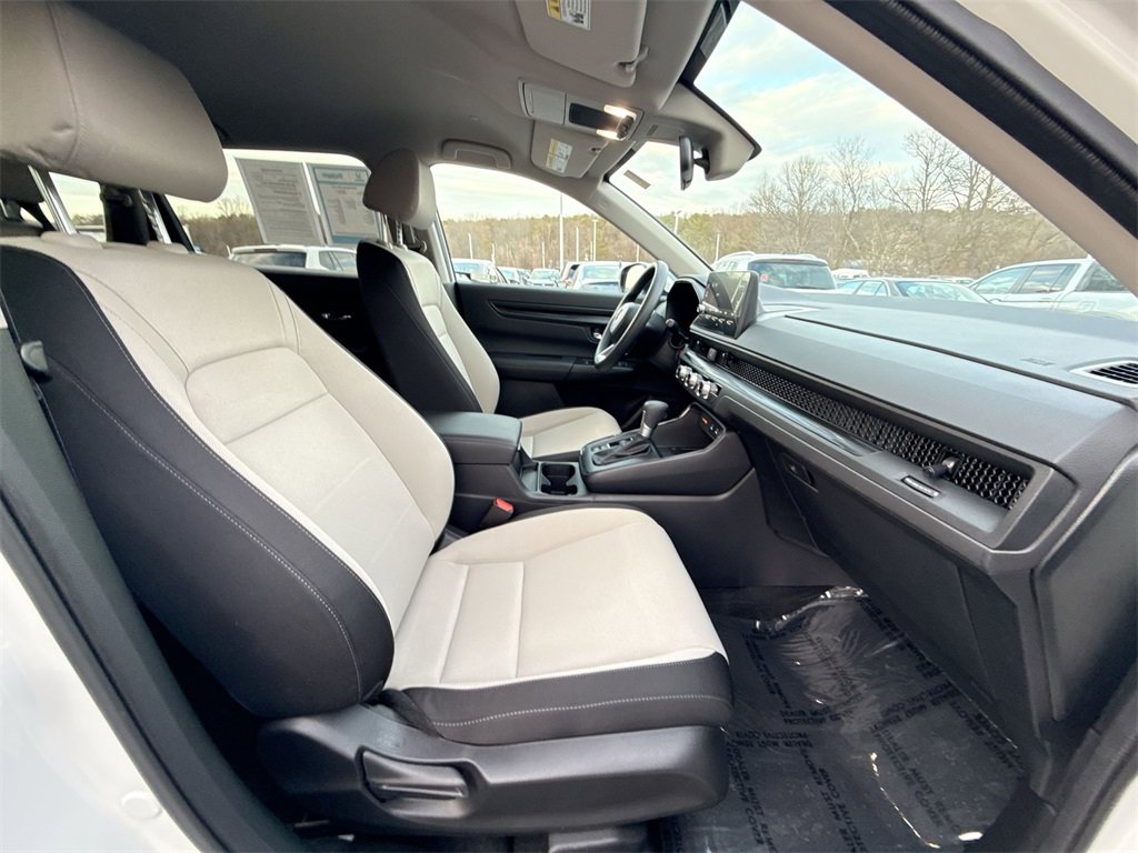 Used 2026 Honda CR-V LX image 24
