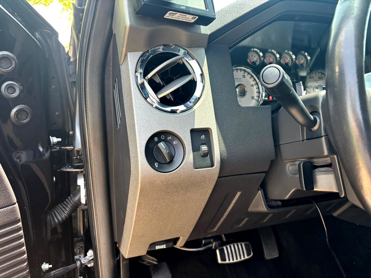 Used 2009 Ford F350 Harley-Davidson image 15