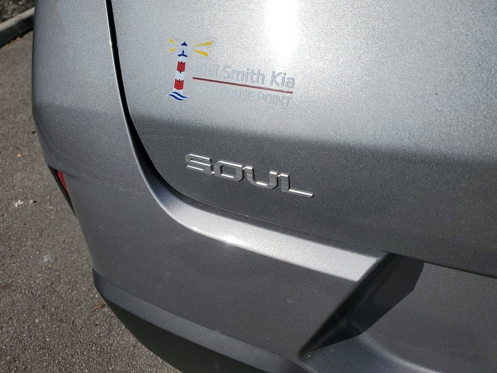 Certified 2023 Kia Soul LX image 7