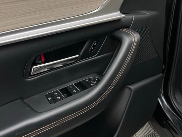 Used 2024 MAZDA CX-90 Plug-In Hybrid w/ Premium Pkg image 25