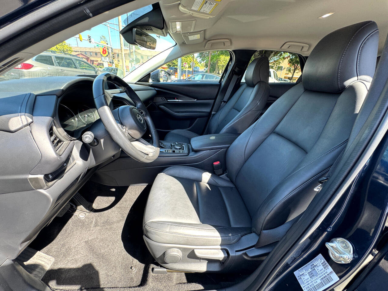 Used 2022 MAZDA CX-30 AWD 2.5 S w/ Select Package image 17