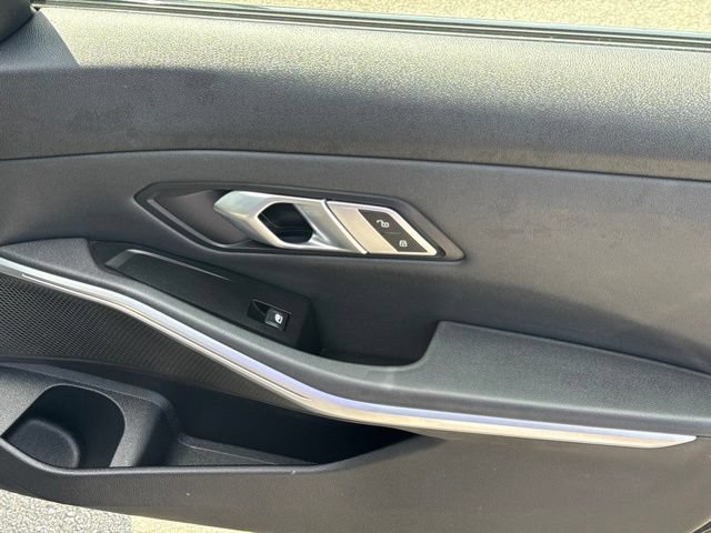 Used 2020 BMW M340i w/ Driving Assistance Package RWD image 25