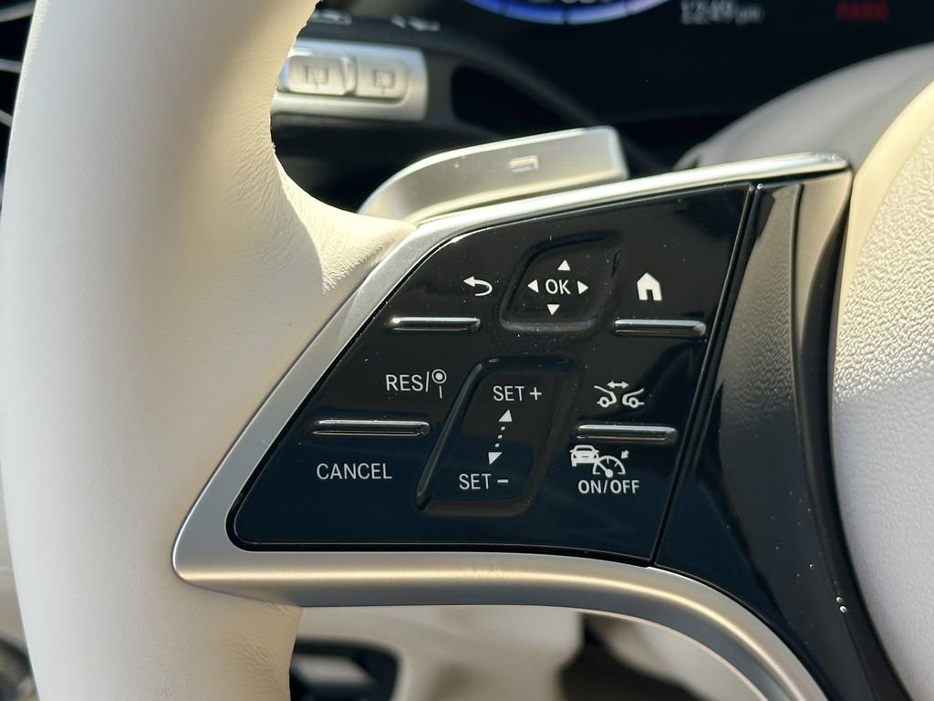 New 2026 Mercedes-Benz EQS 550 4MATIC SUV image 28