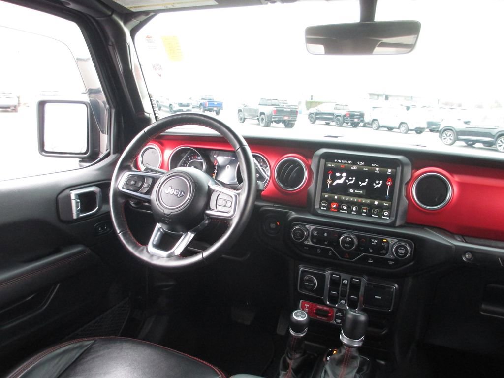 Used 2021 Jeep Wrangler Unlimited Rubicon w/ Xtreme Recon 35" Tire Package image 26