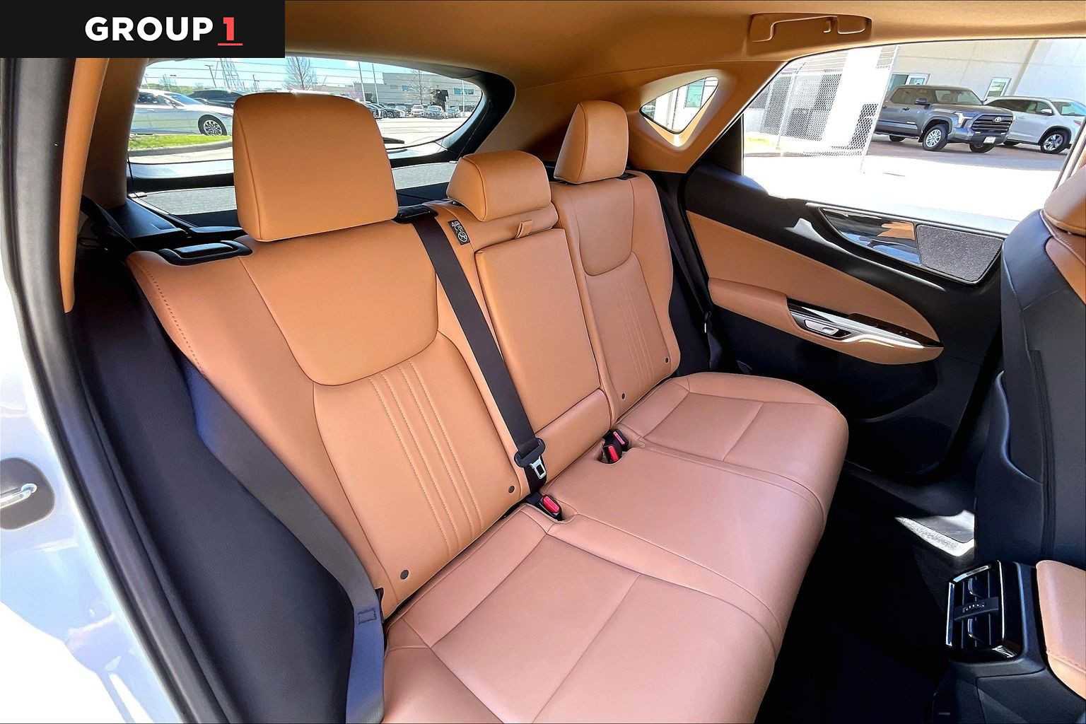 Certified 2025 Lexus NX 250 FWD w/ Accessory Package (2T) image 17