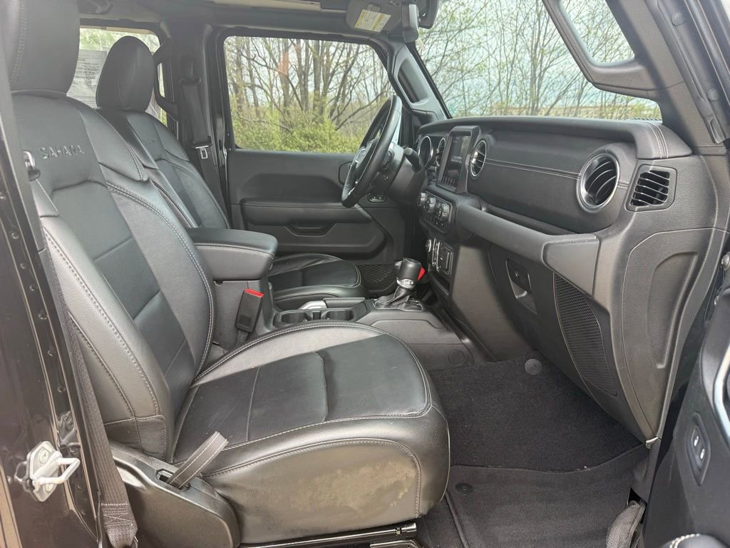 Used 2022 Jeep Wrangler Unlimited Sahara w/ LED Lighting Group image 21