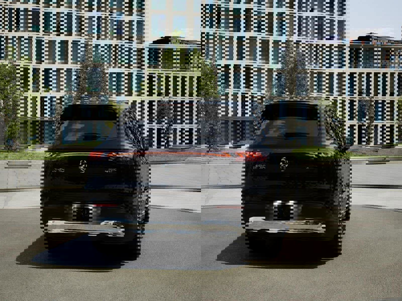 New 2026 Mercedes-Benz EQS 400 4MATIC SUV image 23