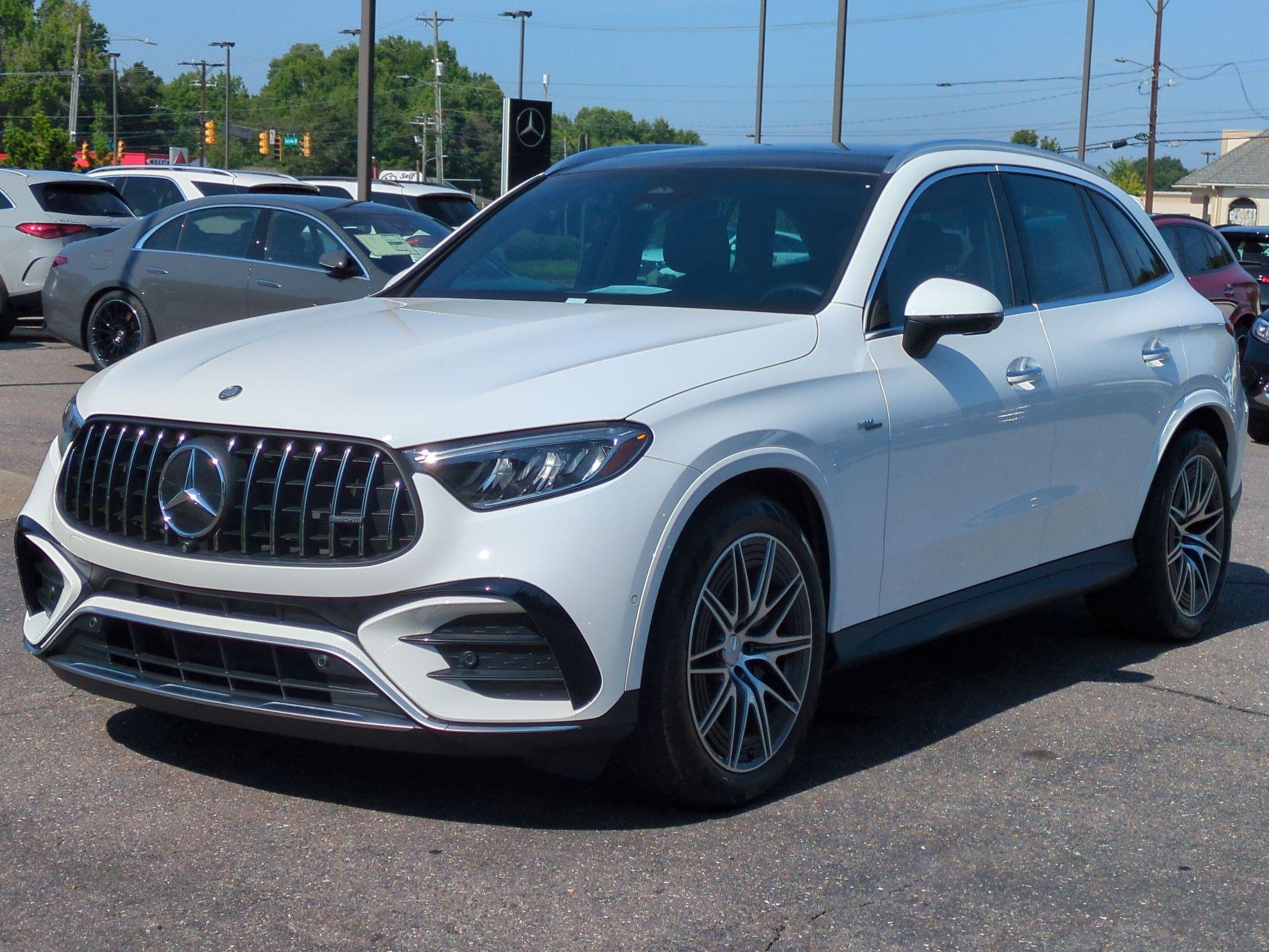 Certified 2024 Mercedes-Benz GLC 43 AMG 4MATIC image 7