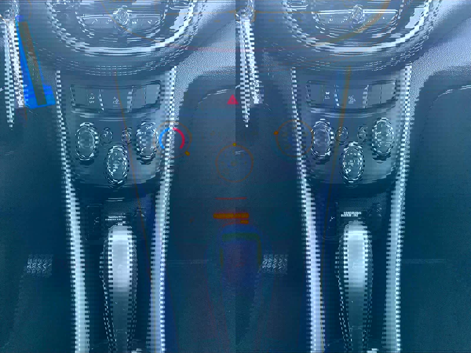 Used 2022 Chevrolet Trax LT image 26