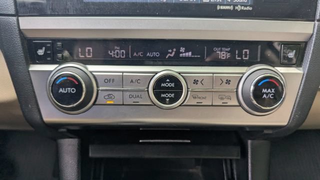 Used 2016 Subaru Outback 2.5i Limited AWD/4WD image 37