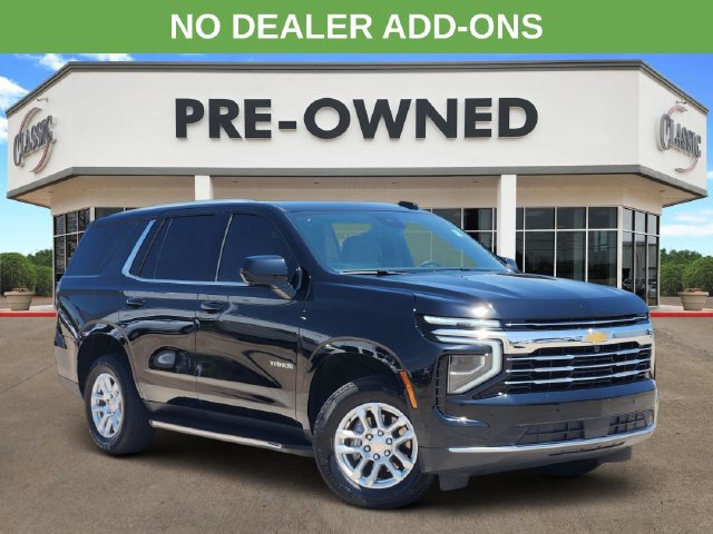 Used 2025 Chevrolet Tahoe LT AWD/4WD image 1