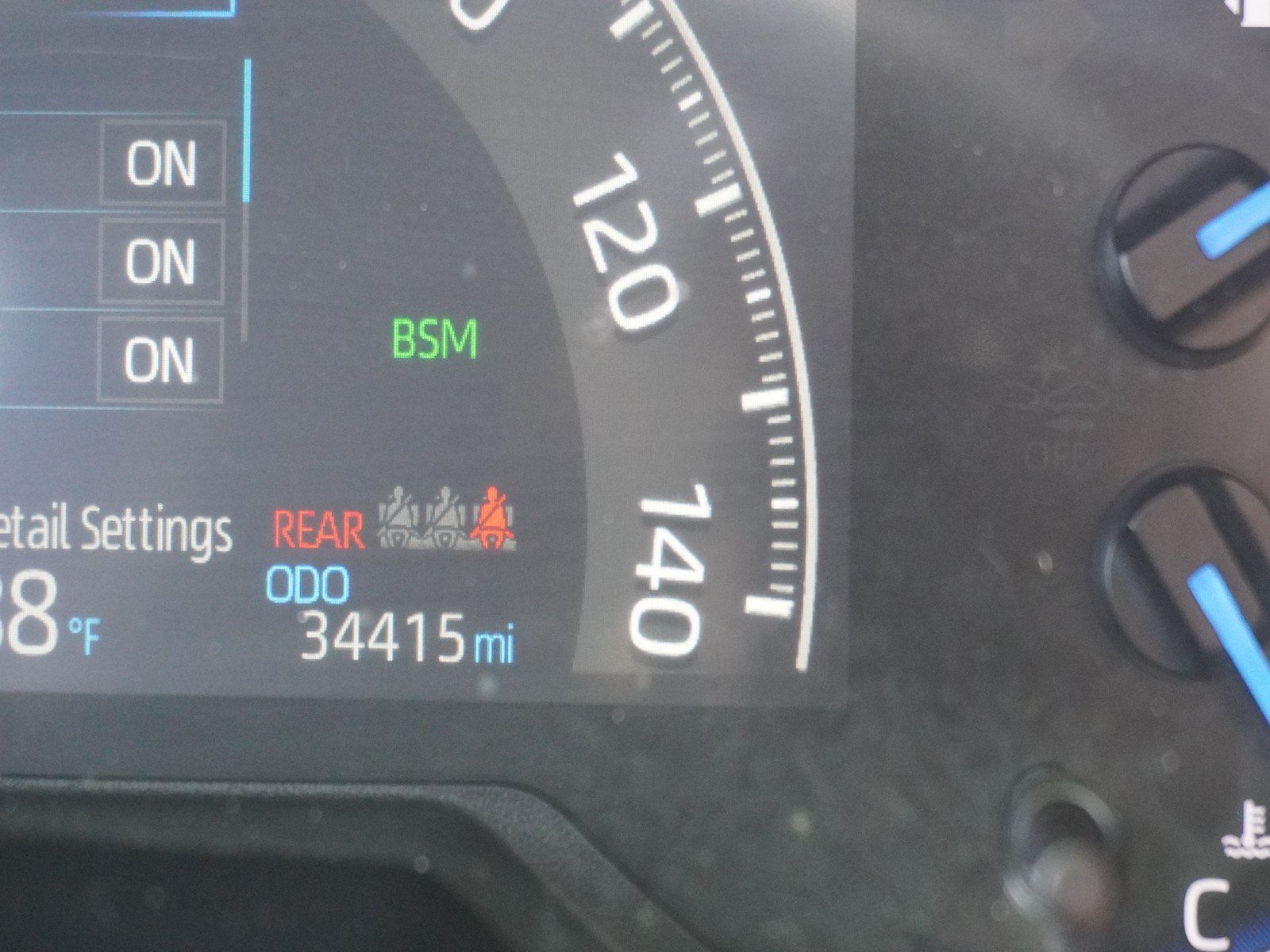 Used 2025 Toyota RAV4 XLE w/ Convenience Package AWD/4WD image 25