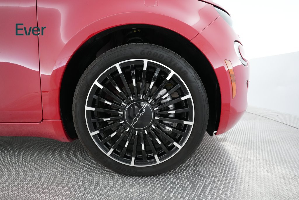 Used 2024 FIAT 500 e (RED) FWD image 20