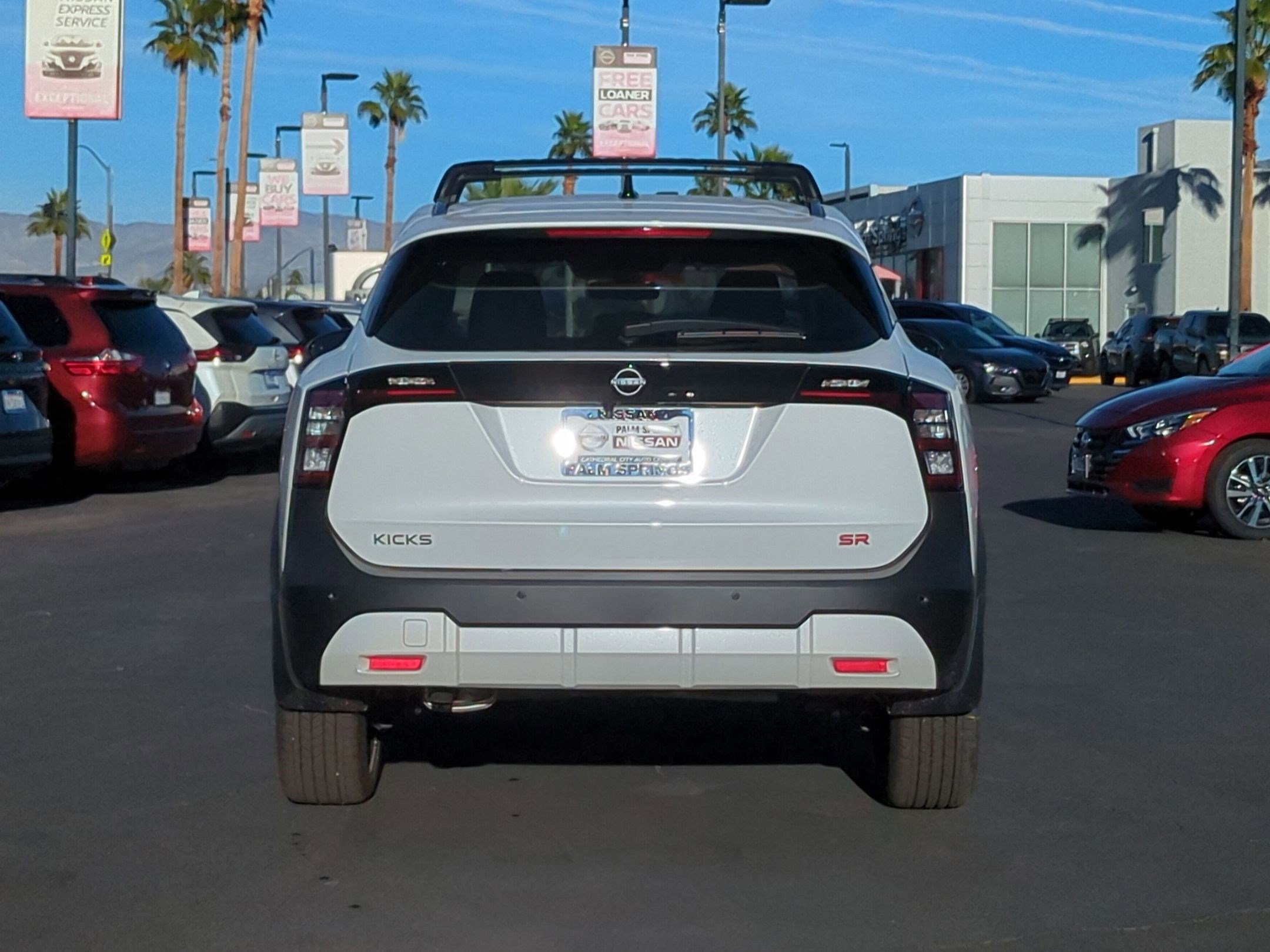 New 2026 Nissan Kicks SR FWD image 4