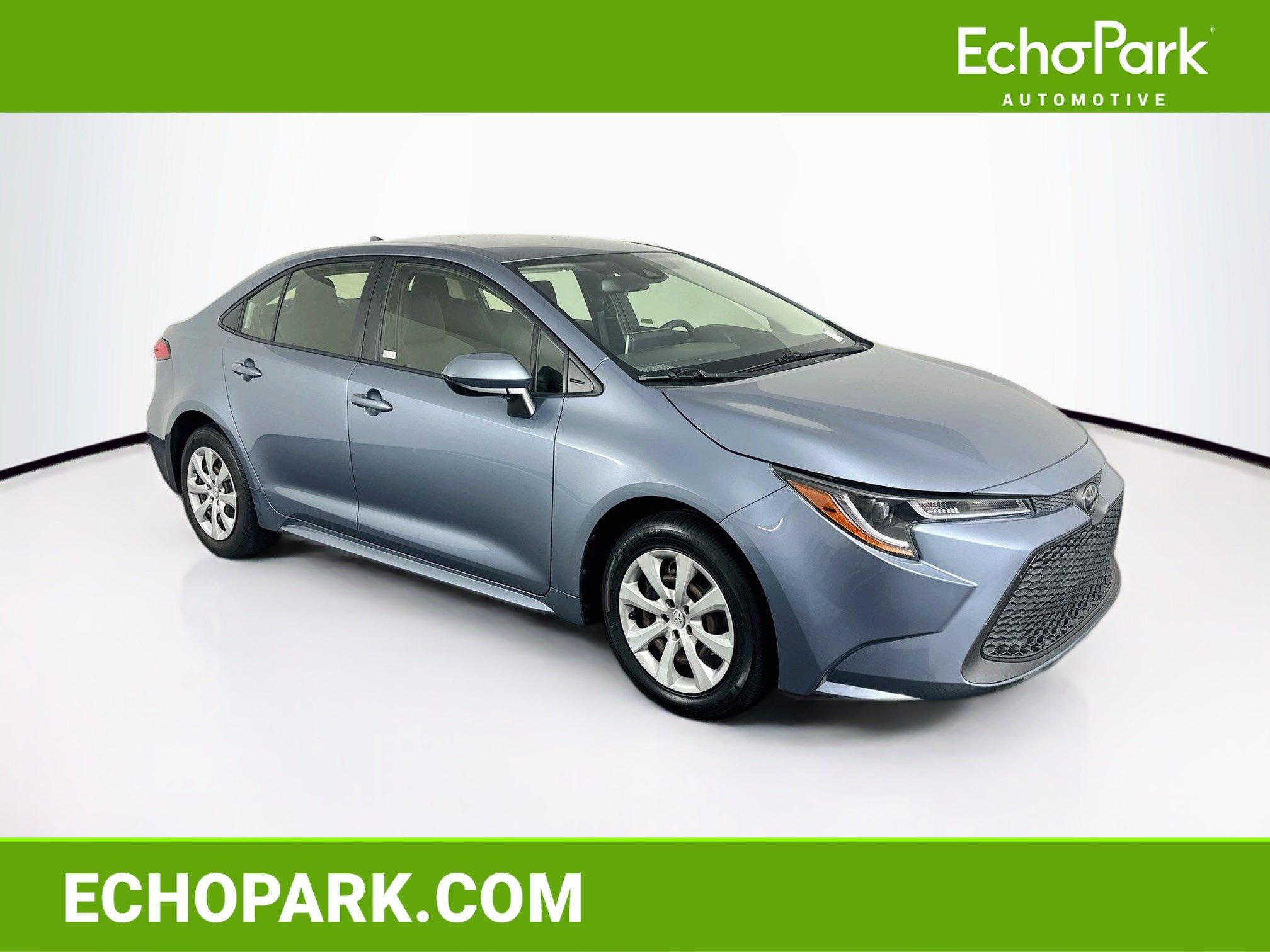 Used 2021 Toyota Corolla LE FWD image 1