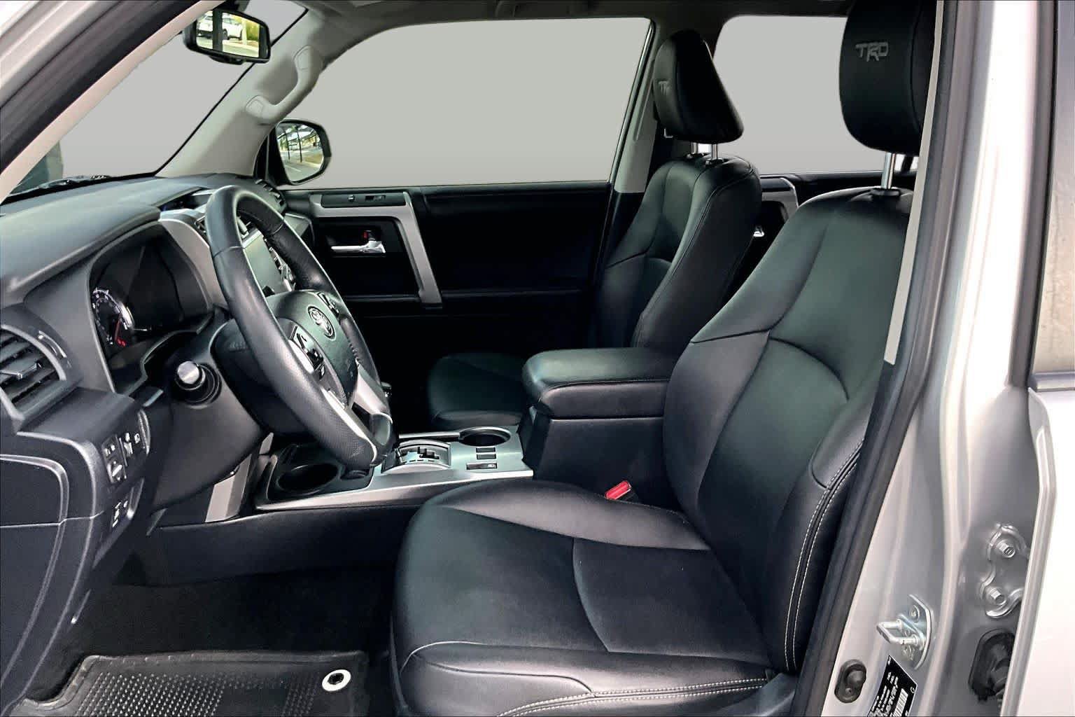 Used 2022 Toyota 4Runner TRD Sport RWD image 8