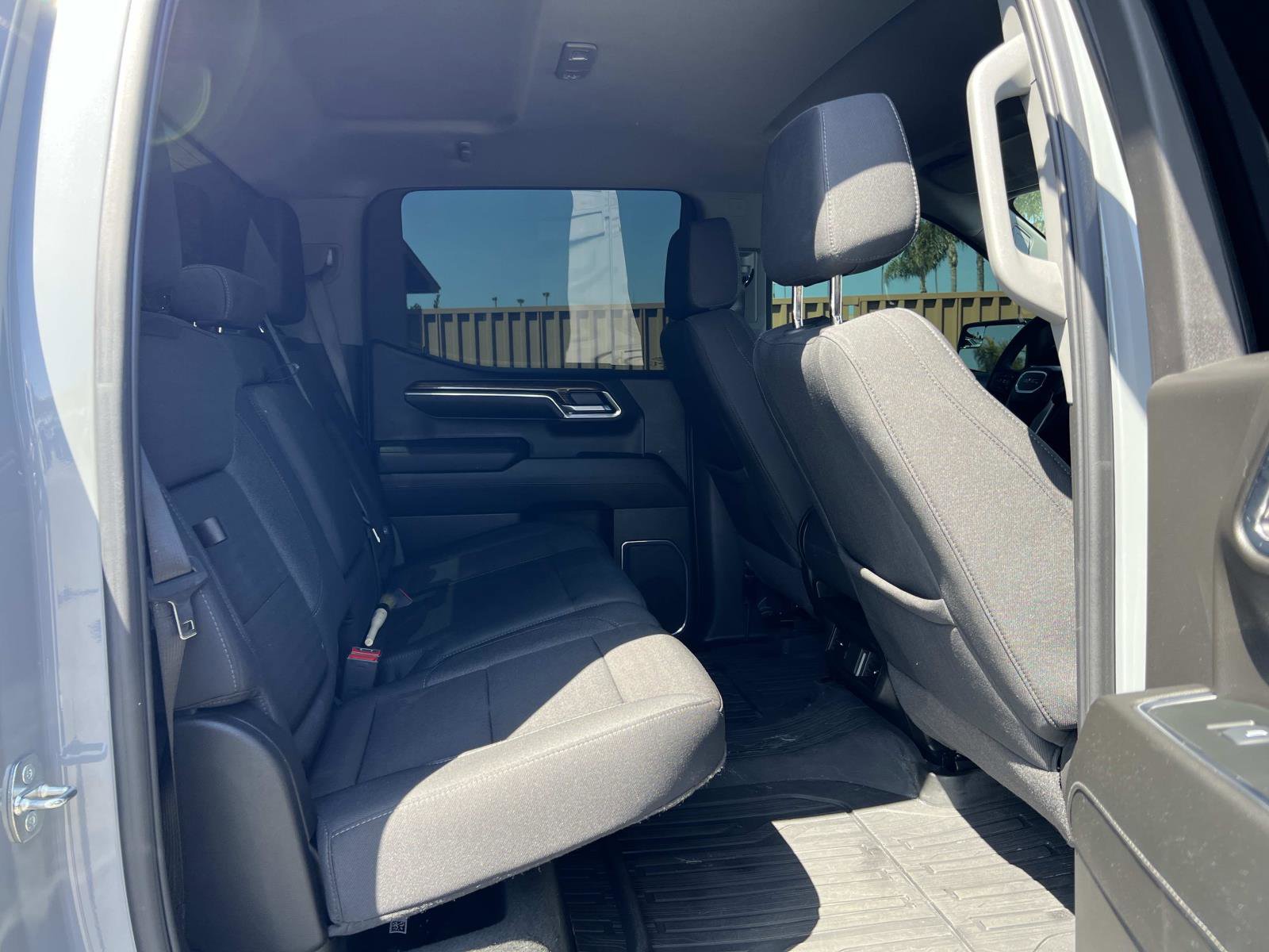 Used 2024 GMC Sierra 1500 Elevation w/ LPO, Elevation Black Package image 33