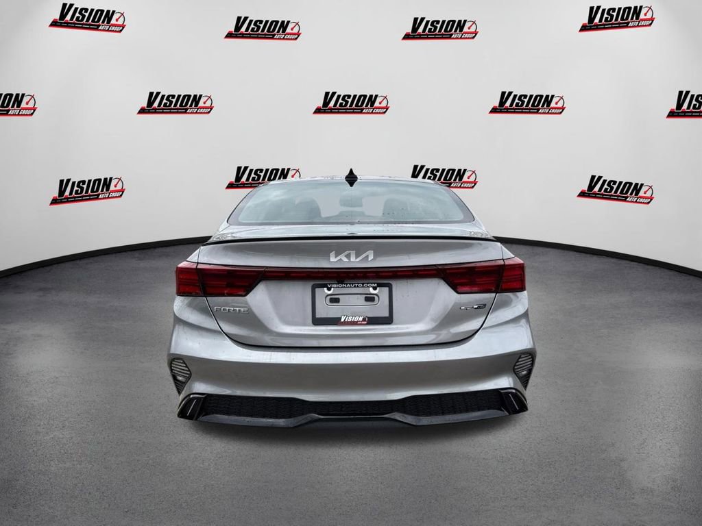 Certified 2023 Kia Forte GT-Line image 6