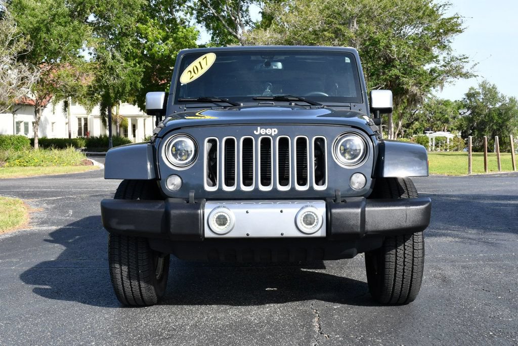 Used 2017 Jeep Wrangler Sahara w/ Quick Order Package 24E Chief AWD/4WD image 9
