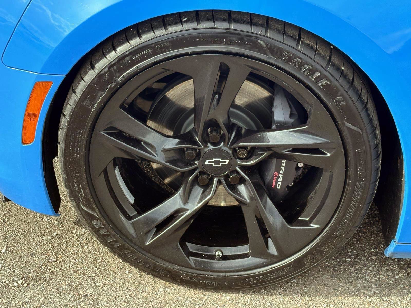 Used 2023 Chevrolet Camaro LT w/ RS Package image 8