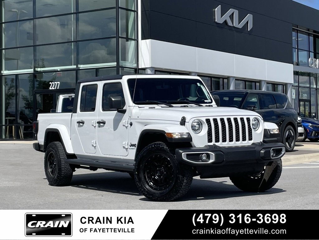 Used 2022 Jeep Gladiator Sport image 1