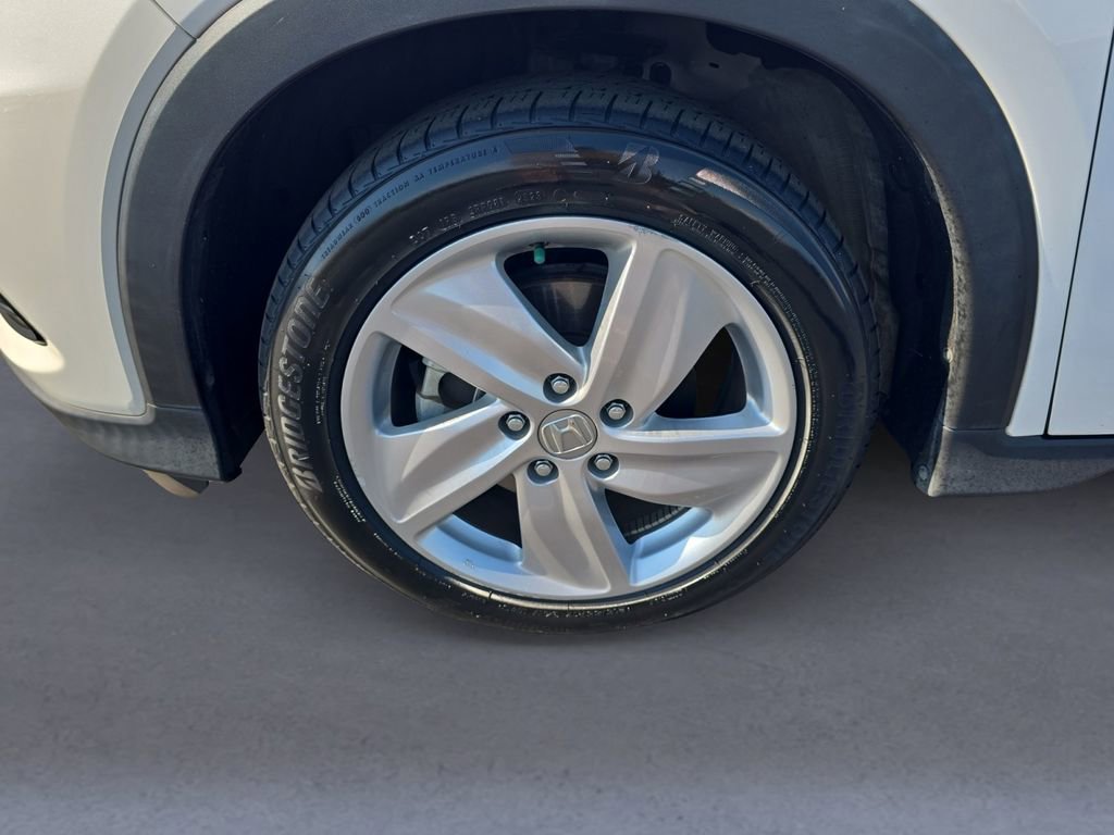 Used 2019 Honda HR-V EX-L image 9