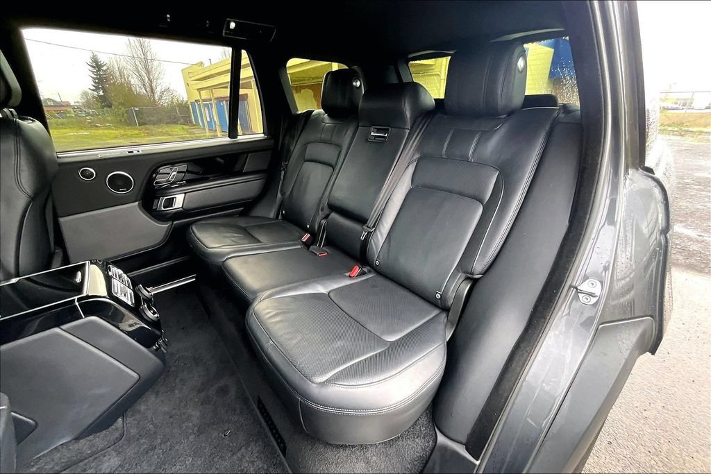 Used 2021 Land Rover Range Rover P525 Westminster Edition LWB AWD/4WD image 22