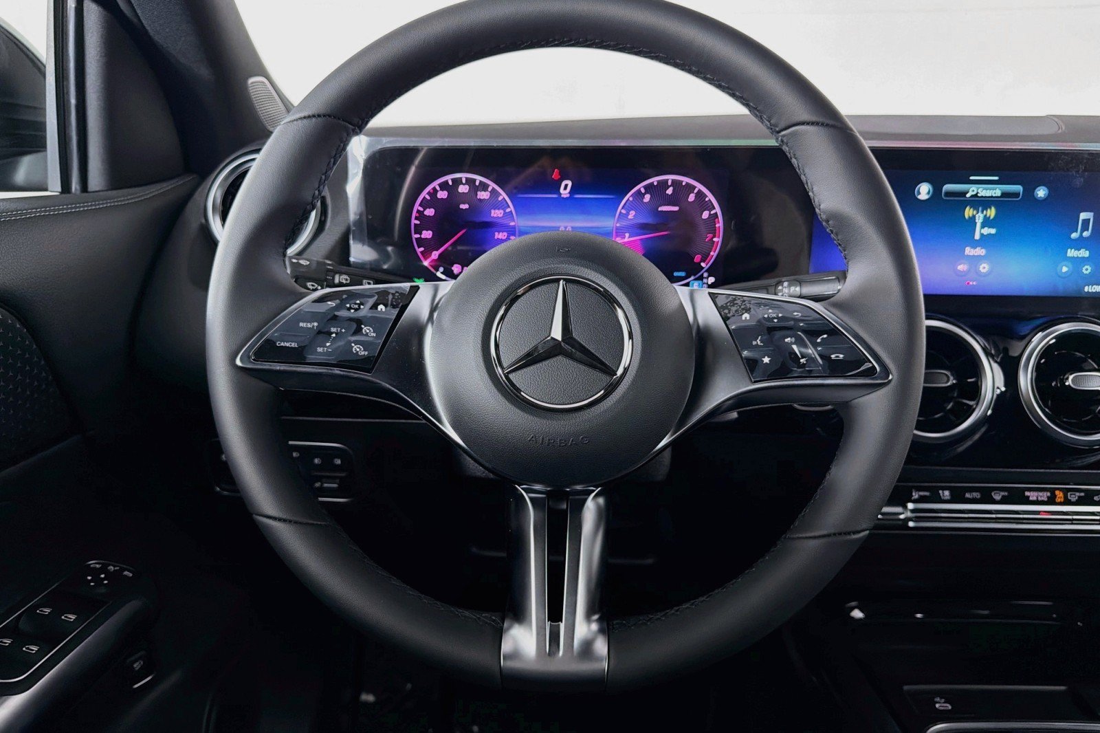 New 2026 Mercedes-Benz GLA 250 image 19