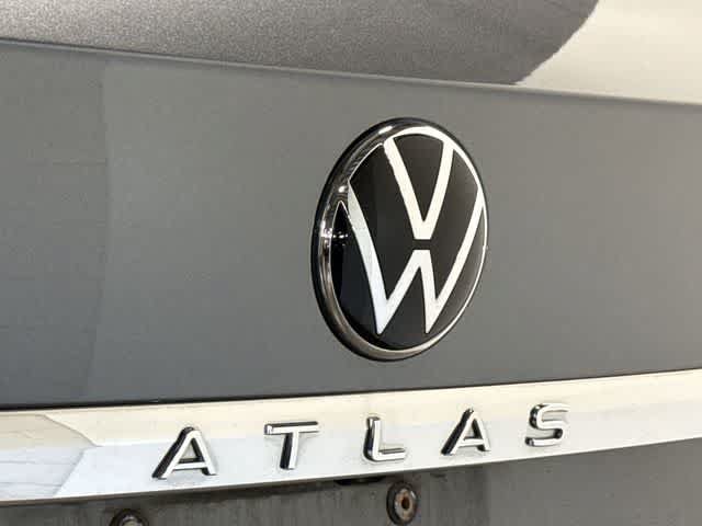 Used 2022 Volkswagen Atlas Cross Sport SE w/ Panoramic Sunroof Package AWD/4WD image 19