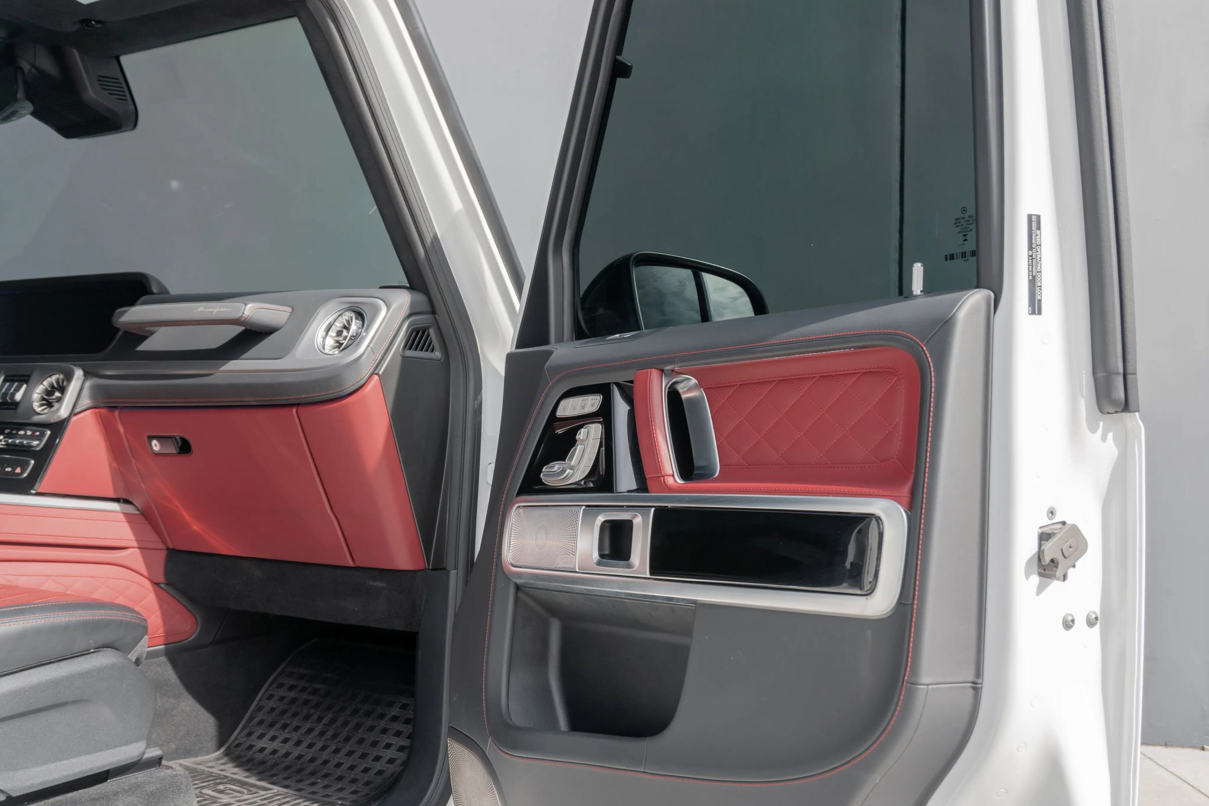 Used 2024 Mercedes-Benz G 63 AMG 4MATIC image 55