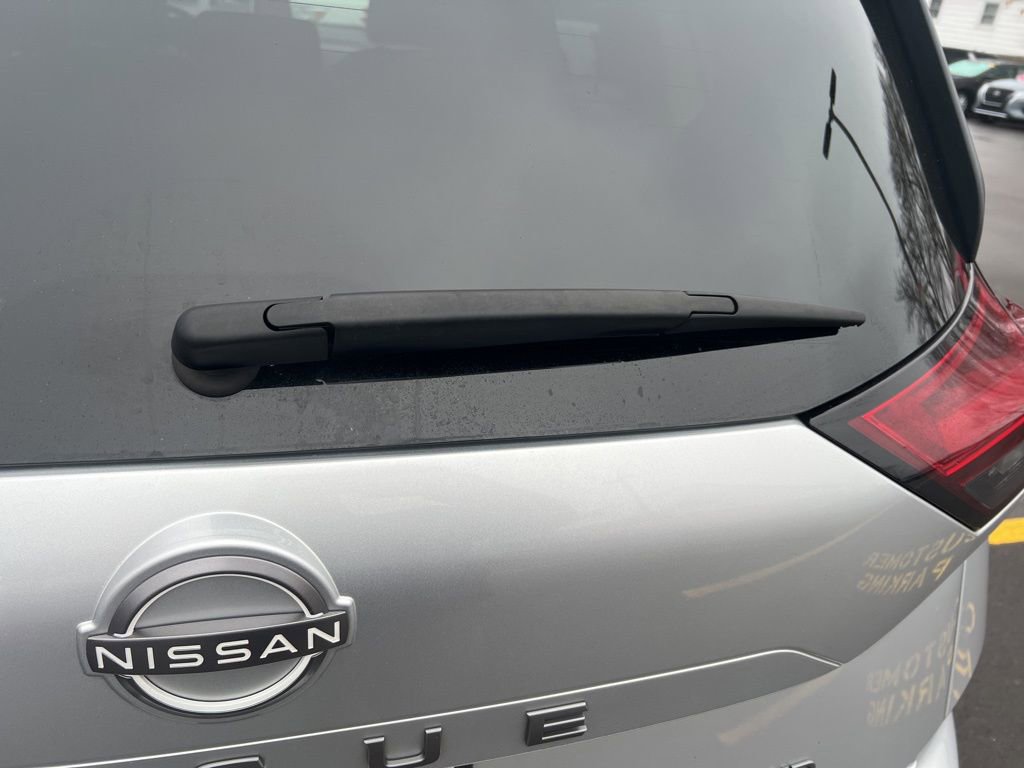 Certified 2024 Nissan Rogue S image 33