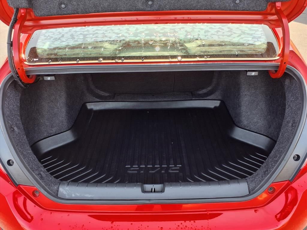 Used 2020 Honda Civic Touring image 26