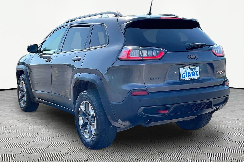 Used 2019 Jeep Cherokee Trailhawk AWD/4WD image 4