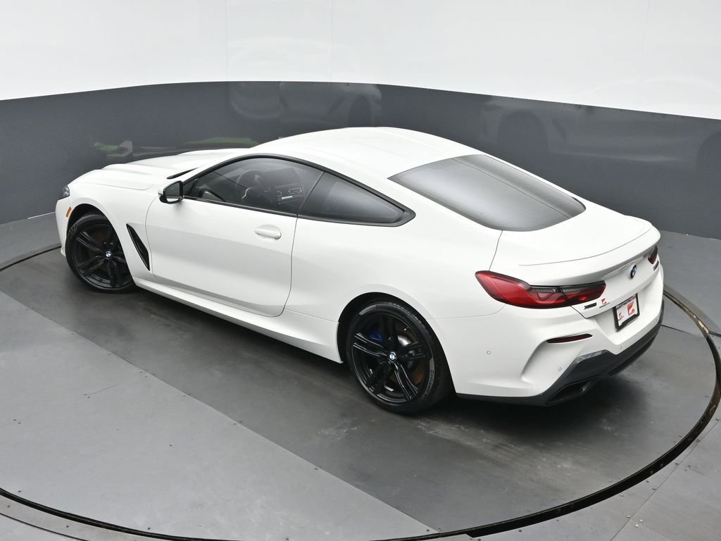 Used 2021 BMW M850i xDrive Coupe w/ Driving Assistance Package AWD/4WD image 34