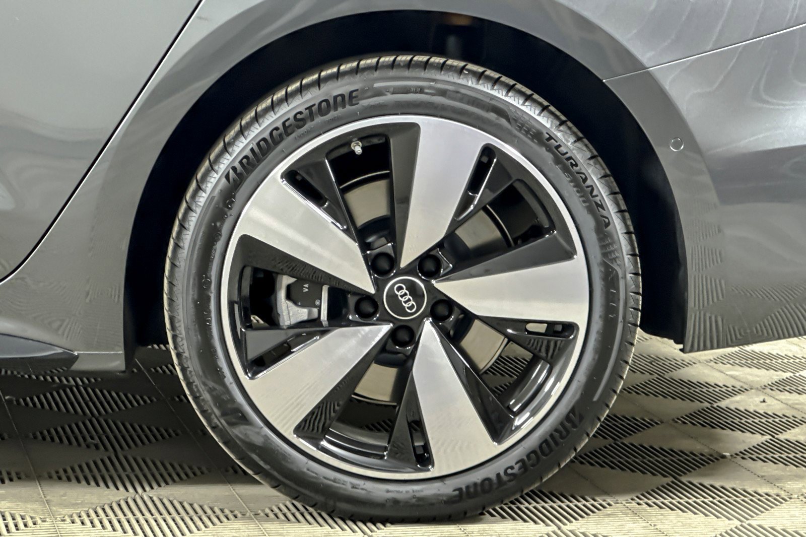 New 2026 Audi A5 2.0T Premium Plus AWD/4WD image 25