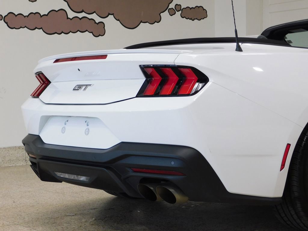 Used 2025 Ford Mustang GT Premium RWD image 93