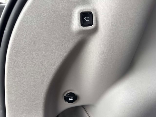 Used 2022 Jeep Compass Latitude w/ Sun and Sound Group image 35