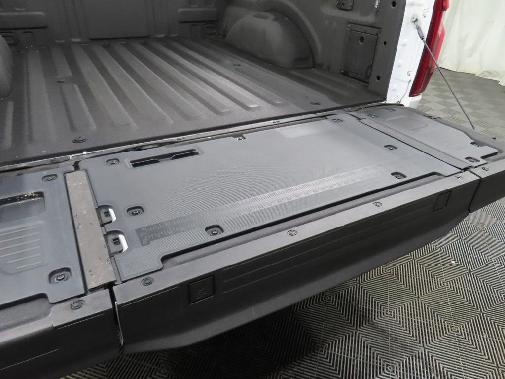 Used 2025 Ford F150 Lariat w/ Bed Utility Package AWD/4WD image 43