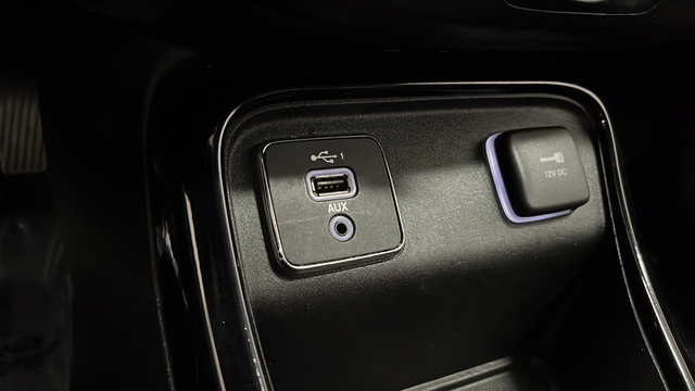 Used 2021 Jeep Compass Latitude FWD image 33