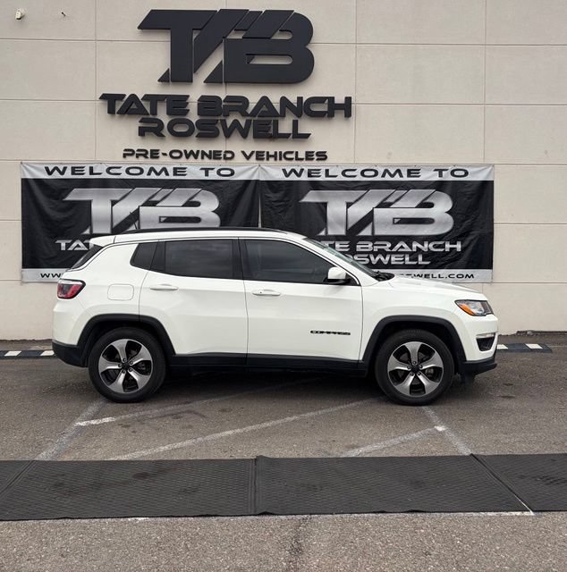 Used 2019 Jeep Compass Latitude w/ Popular Equipment Group FWD image 6