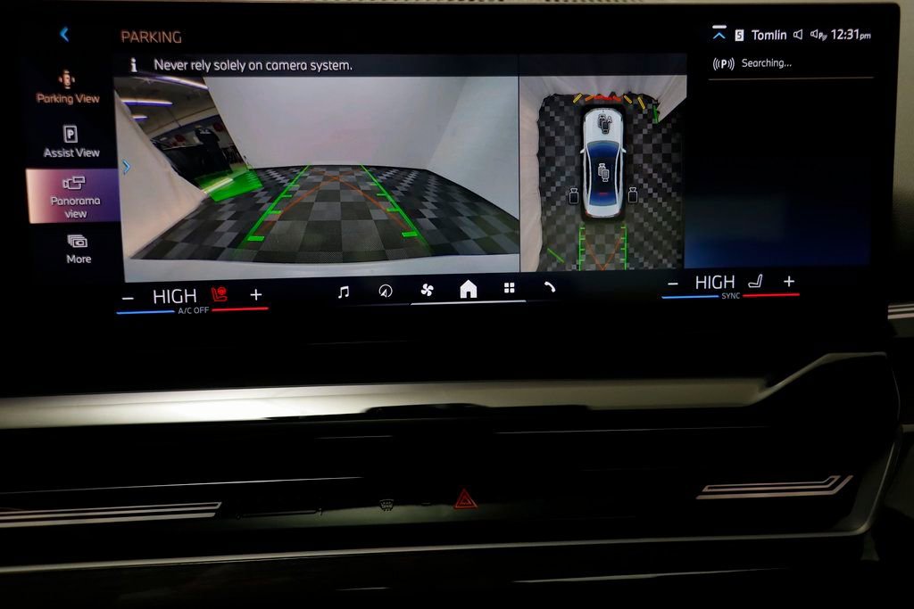 Used 2025 BMW 530i xDrive image 11