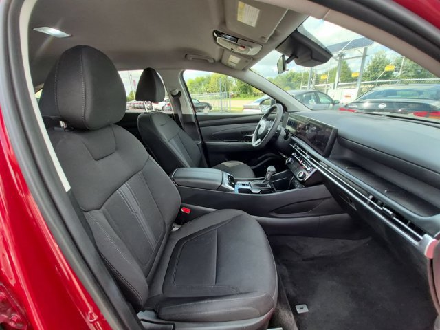Used 2025 Hyundai Tucson SEL FWD image 24