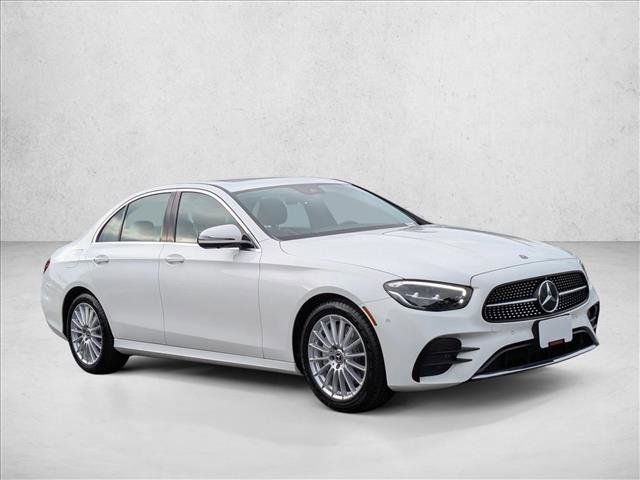 Used 2022 Mercedes-Benz E 350 Sedan image 5