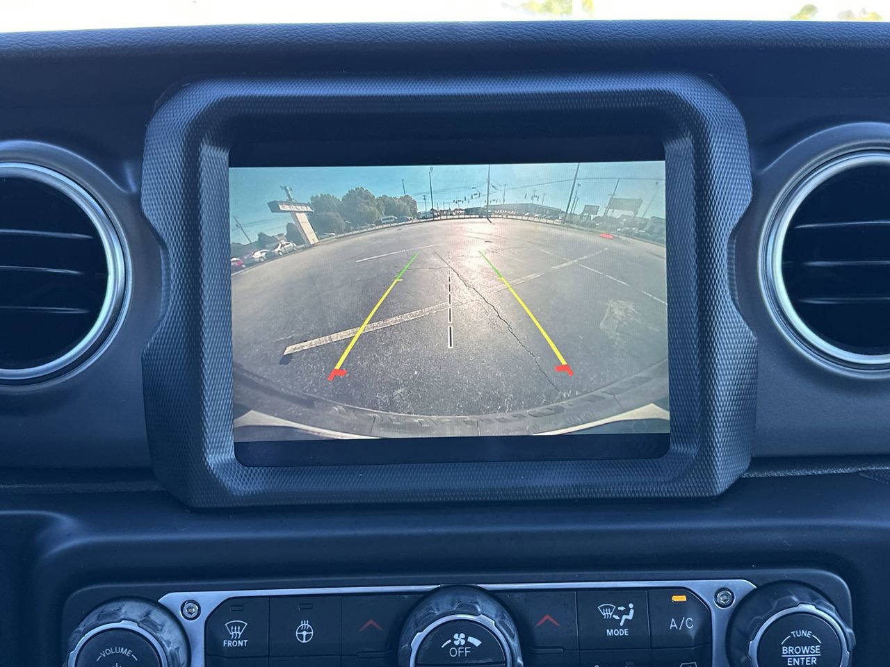 Used 2022 Jeep Wrangler Unlimited Rubicon 4xe w/ Cold Weather Group image 6