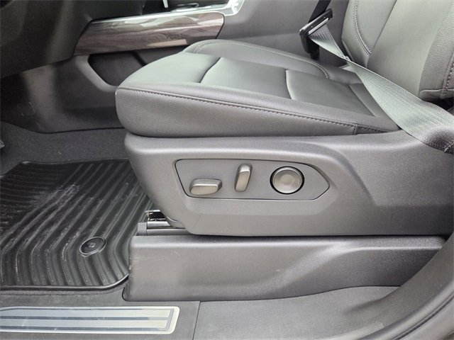 New 2026 Chevrolet Silverado 2500 LTZ w/ LTZ Premium Package image 17