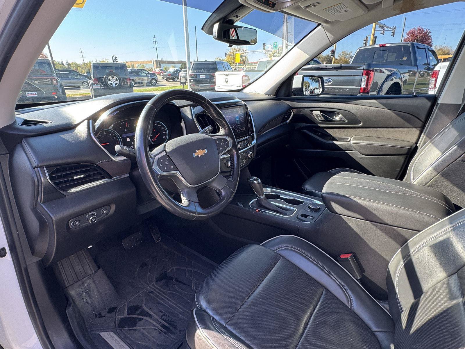 Used 2020 Chevrolet Traverse High Country AWD/4WD image 16