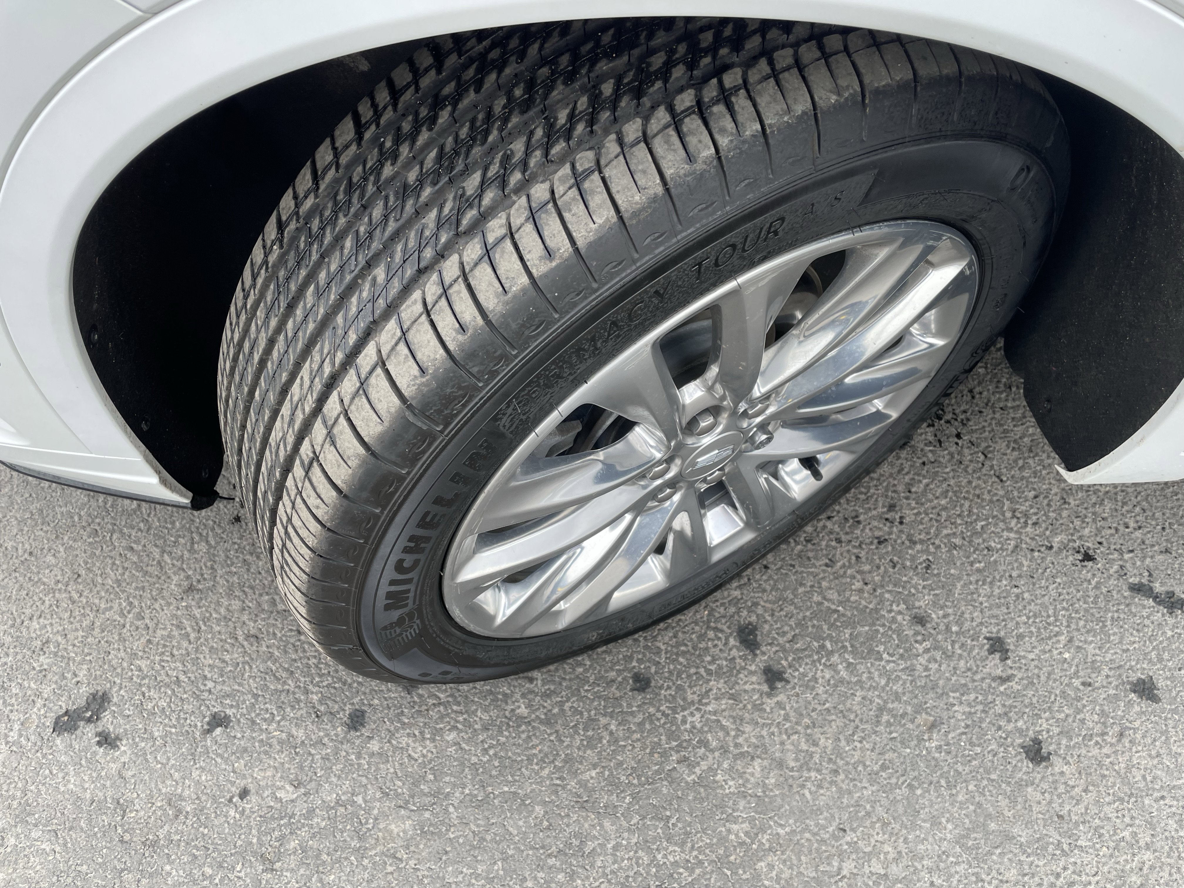 Used 2023 Cadillac XT6 Premium Luxury w/ Technology Package image 10